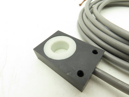 Keyence TH-315 Sensor Head For Fine Metal Object Detection 15mm Dia Sensing Area