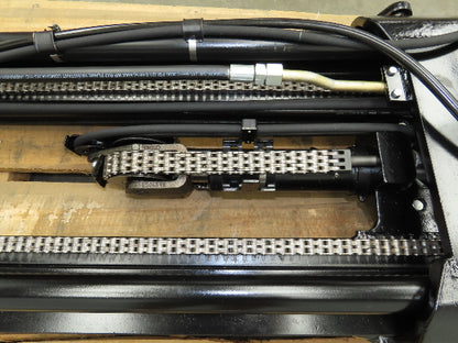 Yale 8528908 Forklift Mast 3 Stage 3 Lever 120" Lift 8000lb Class 2 Off ERC080HD