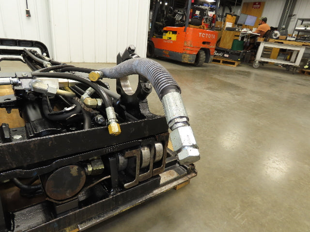 Yale 8528908 Forklift Mast 3 Stage 3 Lever 120" Lift 8000lb Class 2 Off ERC080HD