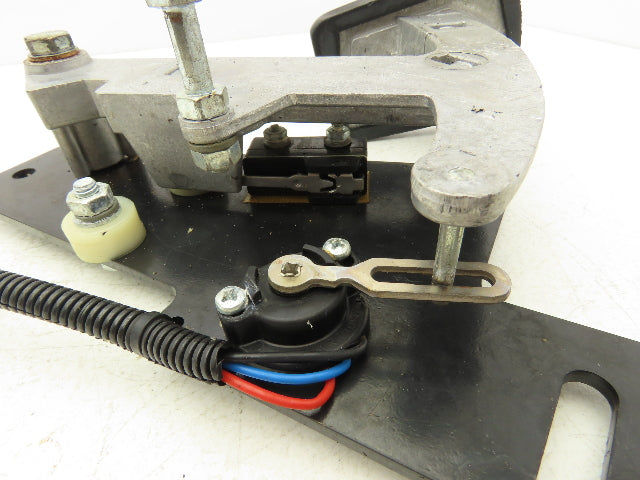 Yale Forklift Throttle Accelerator Pedal Bracket/Potentiometer ERC040AHN36TE082