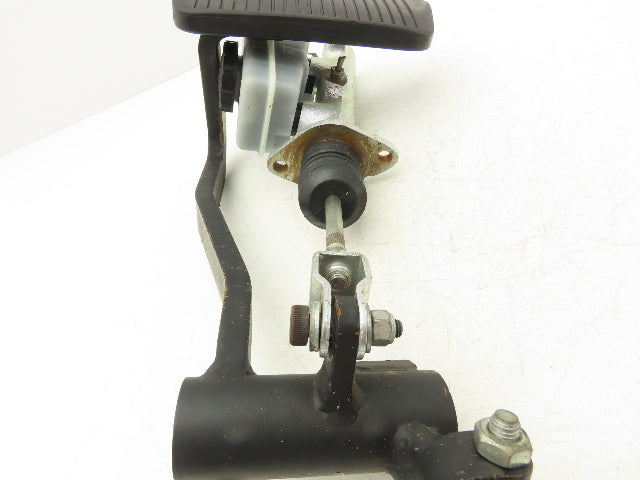 Yale Forklift Brake Pedal Master Cylinder Assembly Off ERC040AHN36TE082
