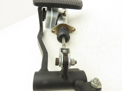 Yale Forklift Brake Pedal Master Cylinder Assembly Off ERC040AHN36TE082