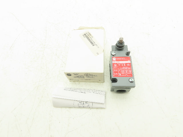 Allen Bradley 802T-ATPD Plug In Oiltight Limit Switch Roller Arm Spring Return
