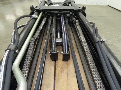 Yale Forklift Mast 3 Stage 4 Lever 181.7" Lift 5500lb Class 3 ERC060VGN36TE085