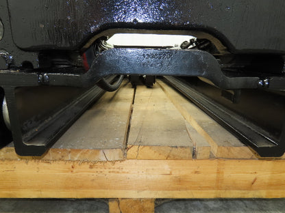 Yale Forklift Mast 3 Stage 4 Lever 181.7" Lift 5500lb Class 3 ERC060VGN36TE085