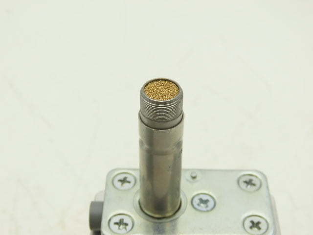 Norgren 8020871 Pneumatic Solenoid Valve 3/2-Pos 150 PSI Missing Coil Lot of 2