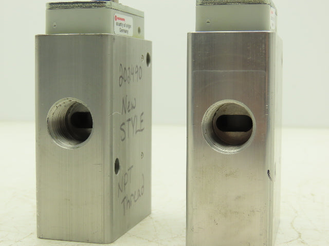 Norgren 8020871 Pneumatic Solenoid Valve 3/2-Pos 150 PSI Missing Coil Lot of 2
