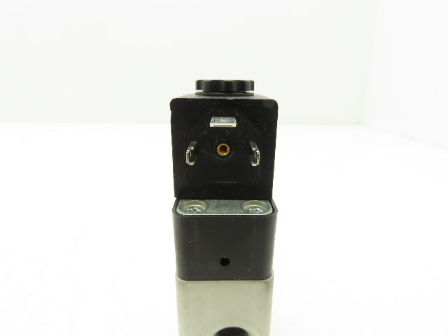 Norgren 8012750 Pneumatic Solenoid Valve 3/2-Pos 24 VDC 145 PSI 1/4" NPT