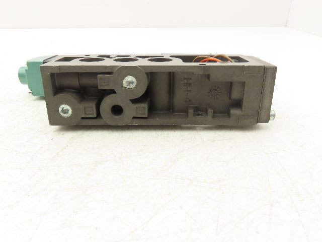 Numatics 081SS415M000061 Pneumatic Solenoid Valve 24 VDC 150 PSIG W Manifold