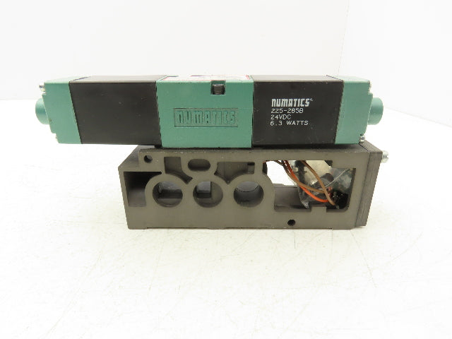 Numatics 081SS415M000061 Pneumatic Solenoid Valve 24 VDC 150 PSIG W Manifold