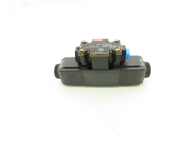 Vickers DG4V-3-6C-M-FW-B6-60 Hydraulic Directional Solenoid Valve 120V 5000PSI
