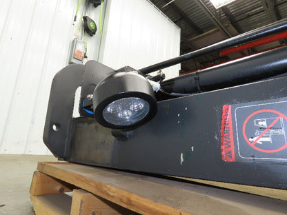 Raymond 1068430/011 Forklift Mast 250" 3-Stage Tilt Class 2 4000lbs Cap 425C40TT