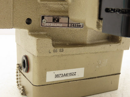 Ross 3573A4202 Pneumatic Solenoid Double Valve 24VDC 1"NPT 2-8.5 Bar