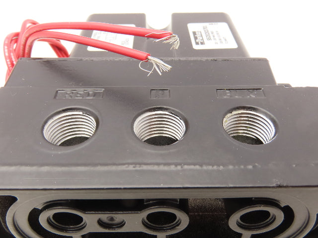 Parker SS20203701 Pneumatic Solenoid Valve 5 Port 3/8"NPT 150 PSIG 120V 50/60 Hz