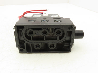 Parker SS20203701 Pneumatic Solenoid Valve 5 Port 3/8"NPT 150 PSIG 120V 50/60 Hz