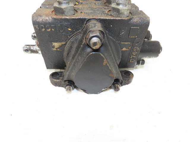 Hyster 5000-C158 J Hydraulic 3-Spool Forklift Mast Control Valve Off E30XL