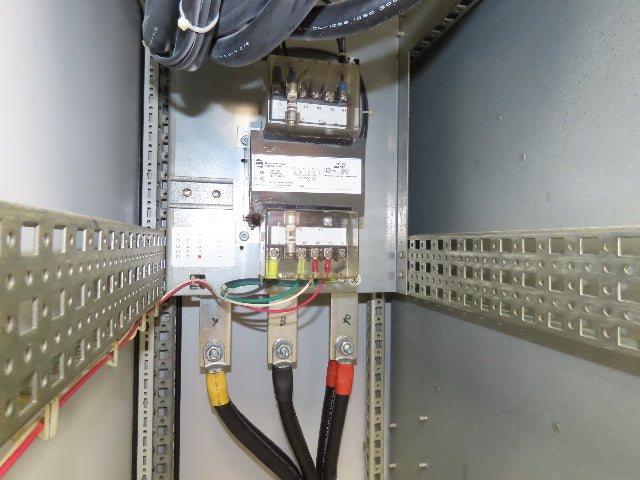 ABB ACS800-U4-0320-5+E210+P901 VFD Variable Speed AC Drive 350Hp 480V 3Ph