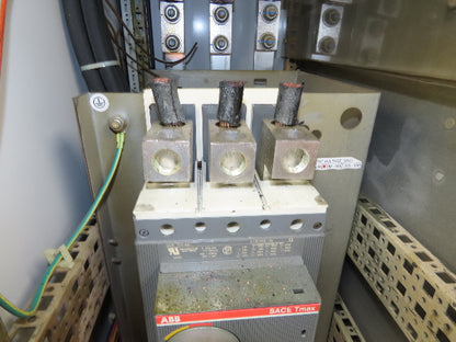 ABB ACS800-U4-0270-5+E210+P901 VFD Variable Speed Motor Drive 250Hp 480V 3Ph