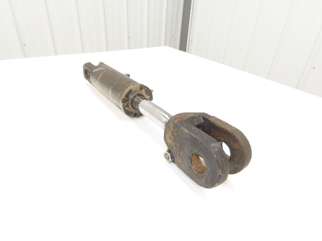 Hyster 305512 Hydraulic Forklift Mast Tilt Cylinder Removed From E30XL
