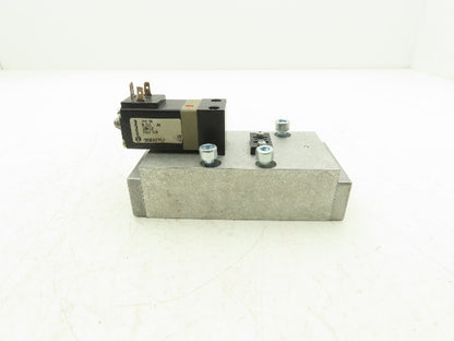 Norgren UM2245617210E Pneumatic Direct Solenoid Valve 5/2 Way 145 PSI  24VDC