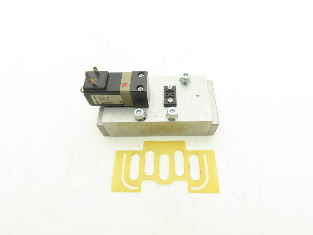 Norgren UM2245617210E Pneumatic Direct Solenoid Valve 5/2 Way 145 PSI  24VDC