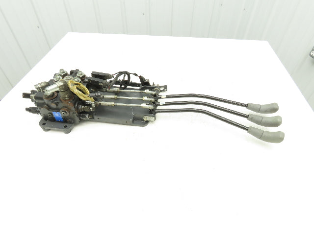Baoli DYCDB1-F15L-T/AZ0 Forklift 3 Lever Mast Control Valve Assembly Off KBET18