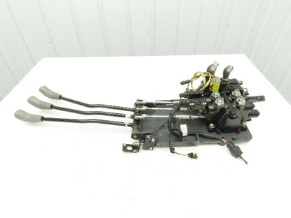 Baoli DYCDB1-F15L-T/AZ0 Forklift 3 Lever Mast Control Valve Assembly Off KBET18