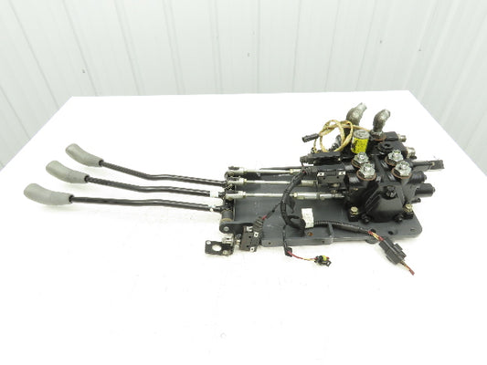 Baoli DYCDB1-F15L-T/AZ0 Forklift 3 Lever Mast Control Valve Assembly Off KBET18