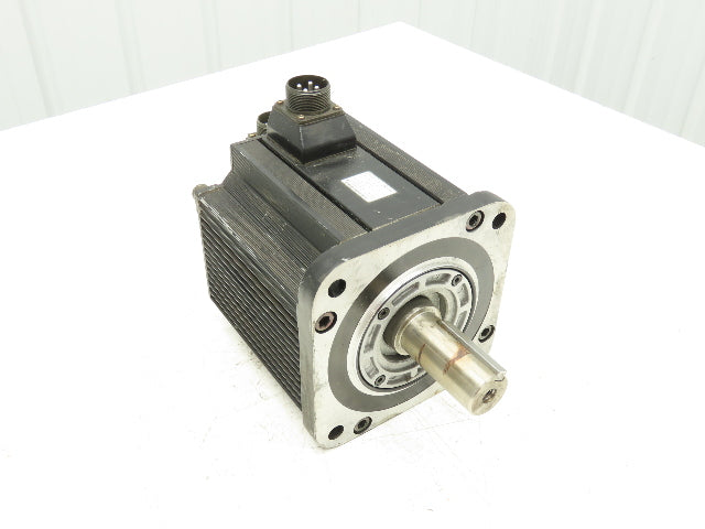 Yaskawa SGMGH-44DCA61 AC Servo Motor 4.4kw 1500 RPM 400VAC  Encoder UTSIH-B17CK