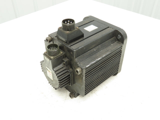 Yaskawa SGMGH-44DCA61 AC Servo Motor 4.4kw 1500 RPM 400VAC  Encoder UTSIH-B17CK