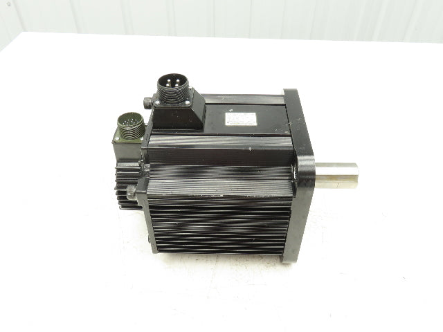 Yaskawa SGMGH-44QCA61 AC Servo Motor 4.4kw 1500 RPM 400VAC  Encoder UTSIH-B17CK