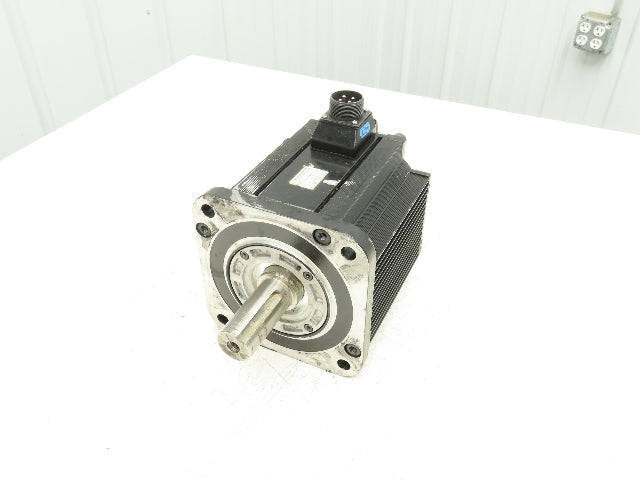 Yaskawa SGMGH-44QCA61 AC Servo Motor 4.4kw 1500 RPM 400VAC  *Read*