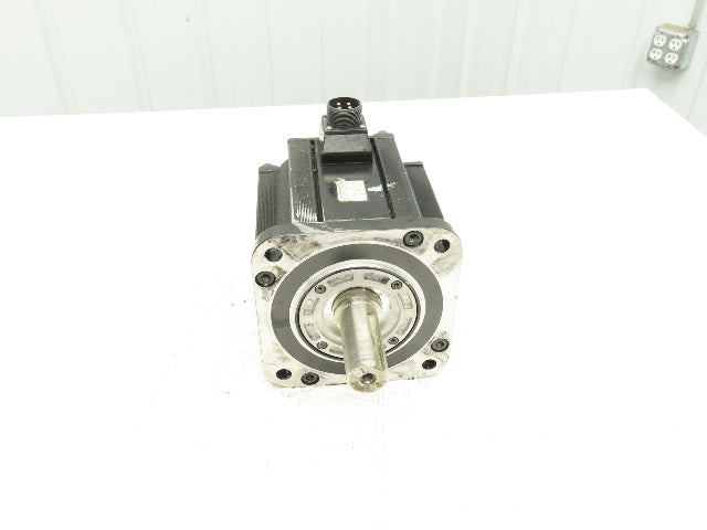 Yaskawa SGMGH-44QCA61 AC Servo Motor 4.4kw 1500 RPM 400VAC  *Read*