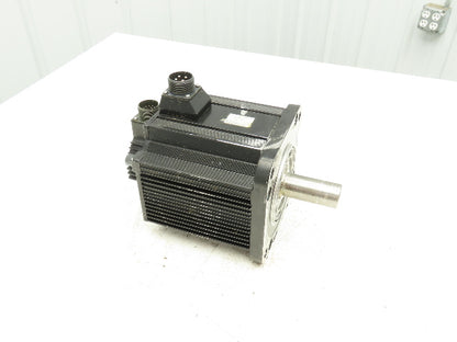 Yaskawa SGMGH-44QCA61 AC Servo Motor 4.4kw 1500 RPM 400VAC  *Read*