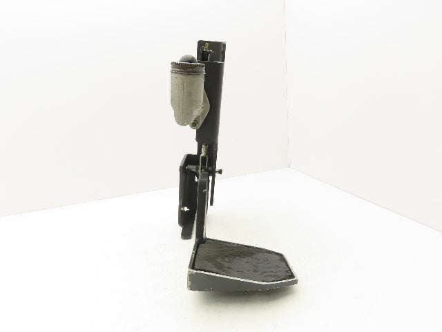 Caterpillar Stand-Up Forklift Brake Pedal & Bracket Assembly Off NRR40