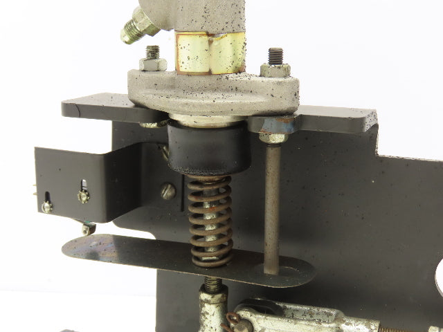 Caterpillar Stand-Up Forklift Brake Pedal & Bracket Assembly Off NRR40