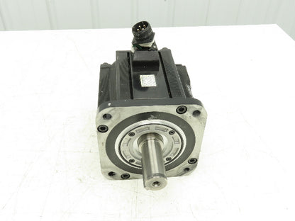Yaskawa SGMGH-44QCA61 AC Servo Motor 4.4kw 1500 RPM 400VAC  *Broken Plug