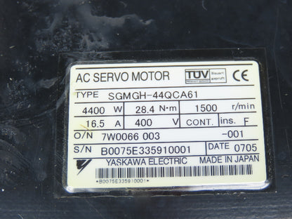 Yaskawa SGMGH-44QCA61 AC Servo Motor 4.4kw 1500 RPM 400VAC  *Broken Plug