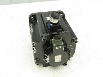Yaskawa SGMGH-44QCA61 AC Servo Motor 4.4kw 1500 RPM 400VAC  *Broken Plug
