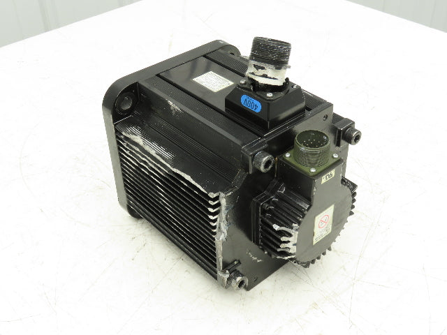 Yaskawa SGMGH-44QCA61 AC Servo Motor 4.4kw 1500 RPM 400VAC  *Broken Plug