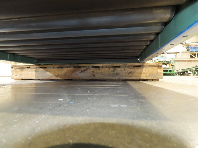 34" Gravity Conveyor 2.5" Roller 31"BF 6-Sections 50'L 16.5"-23.5"H Legs