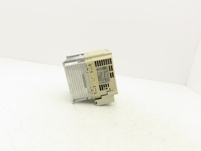 Yaskawa CIMR-VU4A0004FAA V1000 Series AC Servo Drive 480V 3Ph 4.1A Rev D