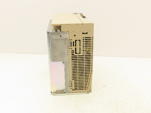Yaskawa SGDV-170D01A002000 SERVOPACK Drive Controller Module 5kW 480V 3Ph