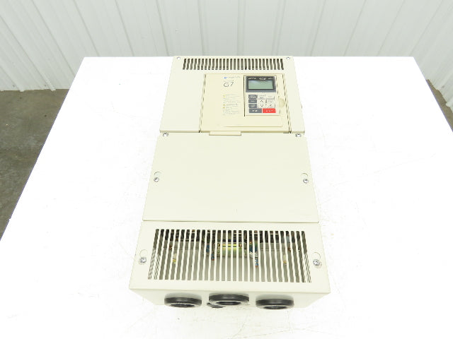Yaskawa CIMR-G7U4022 VFD G7 Variable AC Drive 40kVA 480VAC 17.5A 3PH Spec 40221A