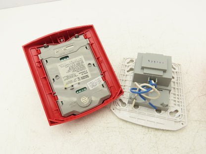 System Sensor P2RHK-120 Outdoor Fire Alarm Horn With Strobe 120V Wall Mount