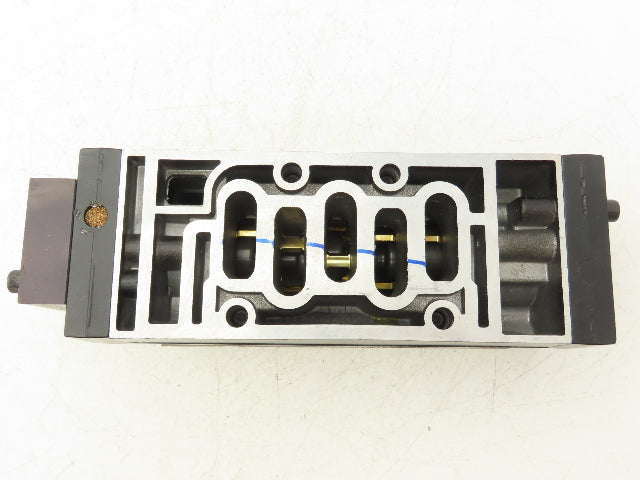 Parker H41WXBBL49A Pneumatic Air Single Solenoid 2-Position Valve 24VDC 145PSI