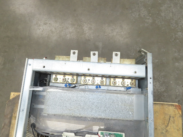 ABB ACS800-U4-0490-5+E2 VFD Variable Speed AC Drive 500Hp 500kw 480V 3Ph