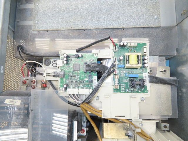 ABB ACS800-U4-0490-5+E2 VFD Variable Speed AC Drive 500Hp 500kw 480V 3Ph