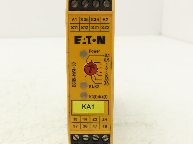 Eaton ESR5-NV3-30V01 Safety Coupling Relay 24VDC/250VAC 1-30 Second