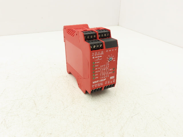 Allen Bradley 440R-M23145 GuardMaster Safety Relay 115VAC In 250VAC 24vDC Out